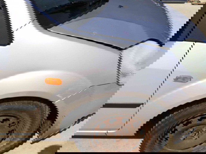 Aripa dreapta fata OEM Ford Fiesta 5 [Fabr 2001-2010] 1.3