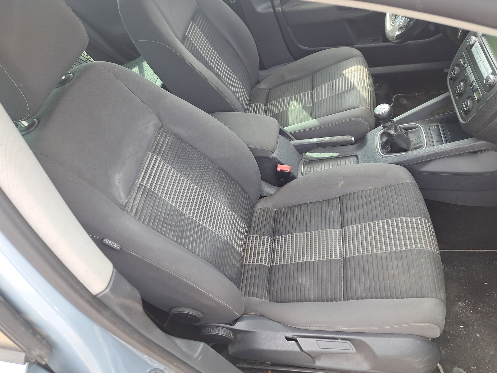 Scaun dreapta fata Volkswagen Golf 5 (1K1) [Fabr 2004-2008] OEM - imagine 1