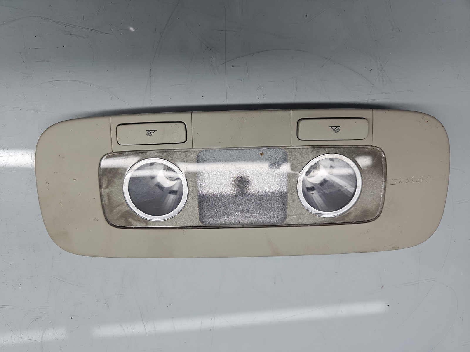 Plafoniera spate Volkswagen Passat CC (358) Facelift [Fabr 2012-2016] 3C0947291E - imagine 1