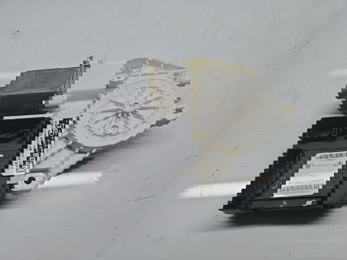 Motoras geam stanga fata AUDI A3 (8P1) [Fabr 2003-2012] 8P0959802N