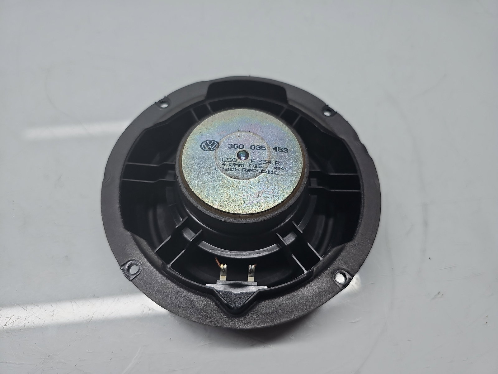 Boxa stanga spate Volkswagen Passat B8 (3G2) [Fabr 2015-prezent] 3G0035453 - imagine 2