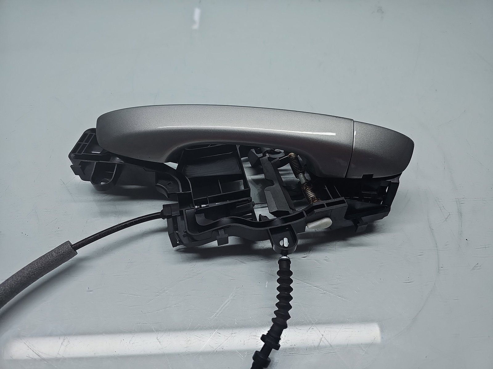 Maner usa stanga spate Volkswagen Passat B8 (3G2) [Fabr 2015-prezent] LB7W - imagine 2