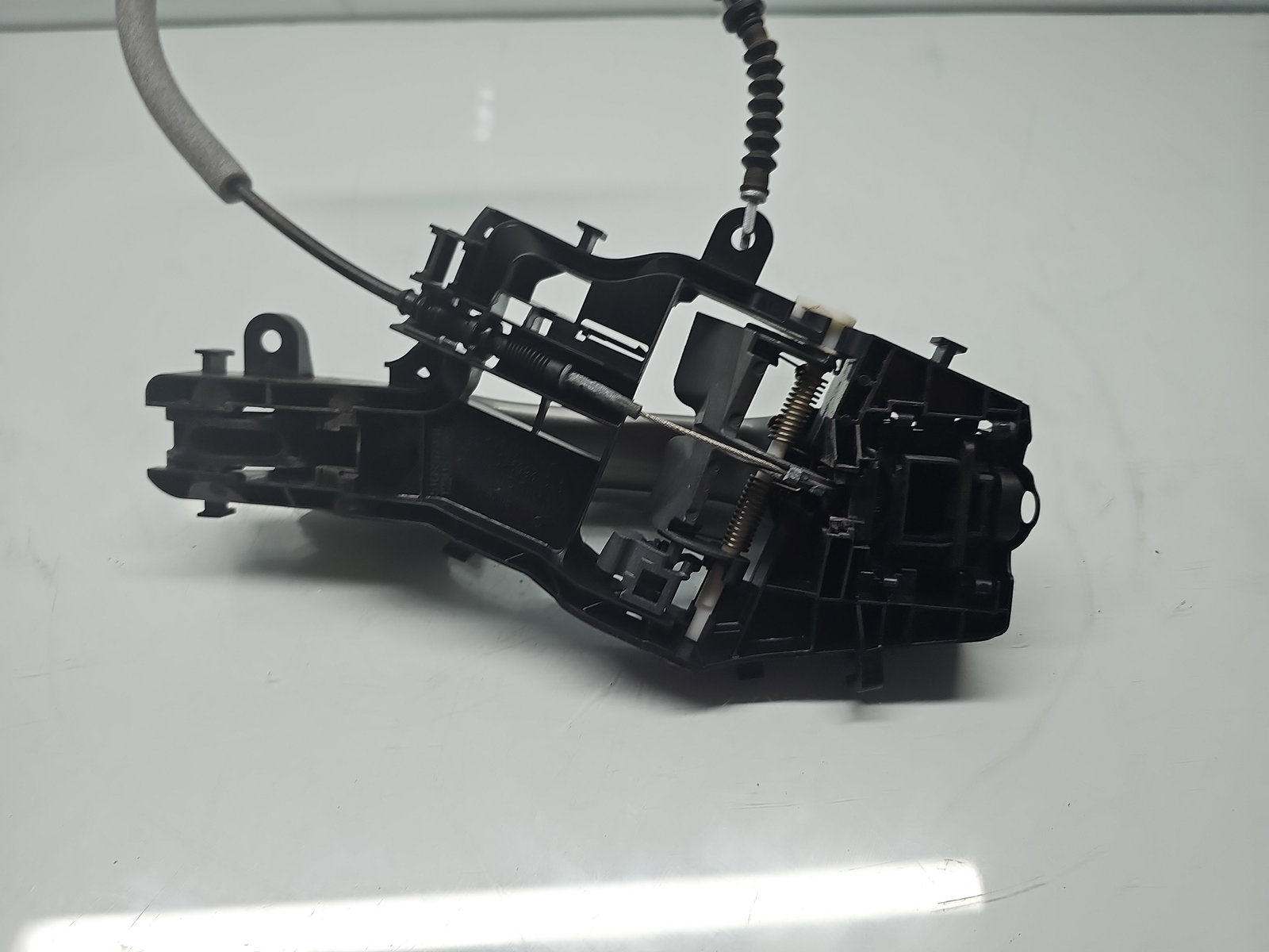 Maner usa stanga spate Volkswagen Passat B8 (3G2) [Fabr 2015-prezent] LB7W - imagine 3