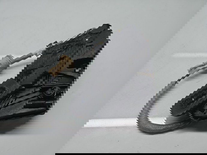 Broasca usa stanga spate Volkswagen Passat B8 (3G2) [Fabr 2015-prezent] 5E0839015