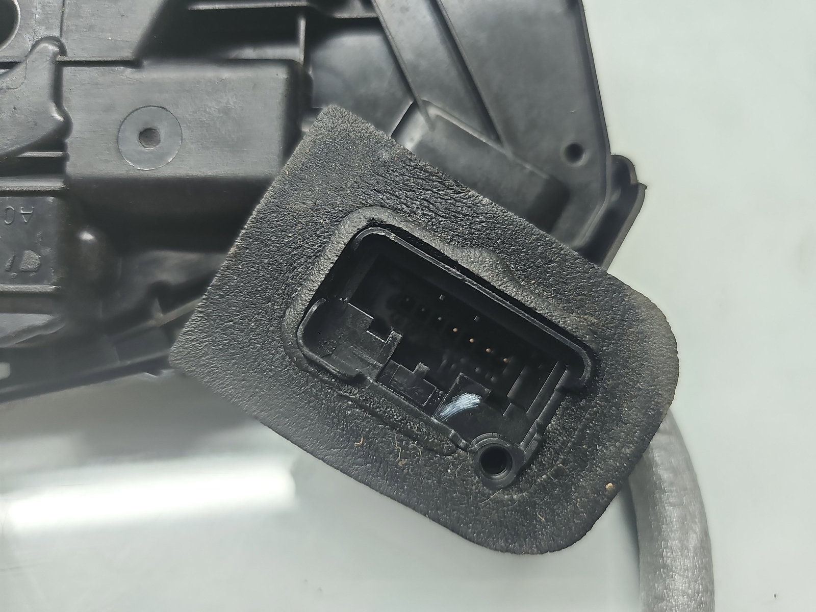 Broasca usa stanga spate Volkswagen Passat B8 (3G2) [Fabr 2015-prezent] 5E0839015 - imagine 3