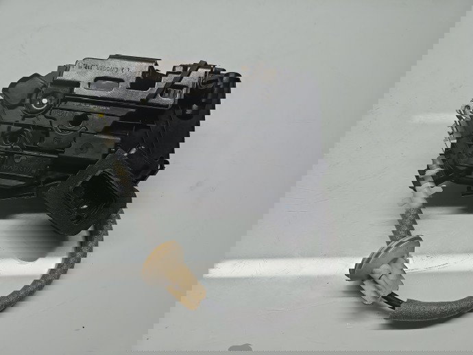 Broasca usa stanga spate Volkswagen Passat B8 (3G2) [Fabr 2015-prezent] 5E0839015