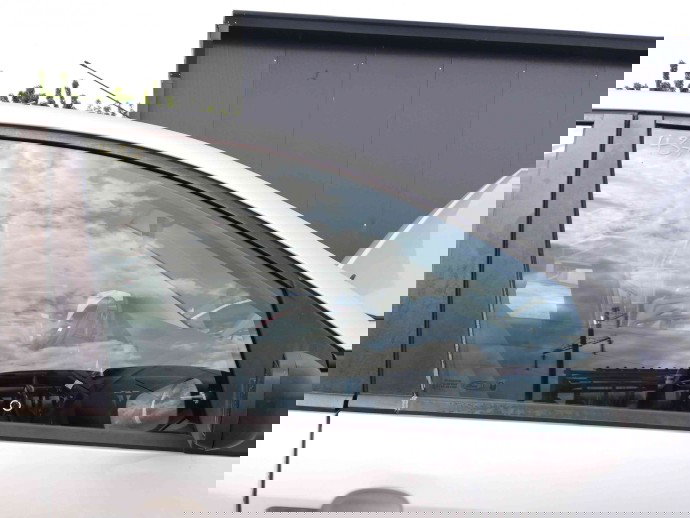 Geam usa dreapta fata OEM Ford Fiesta 5 [Fabr 2001-2010] 1.3