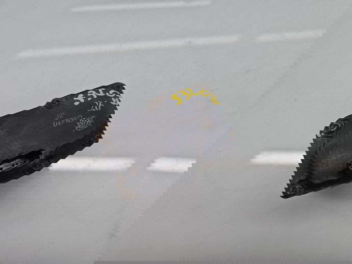 Supapa EGR Renault Captur (J87) [Fabr 2013-2017] 147102557R