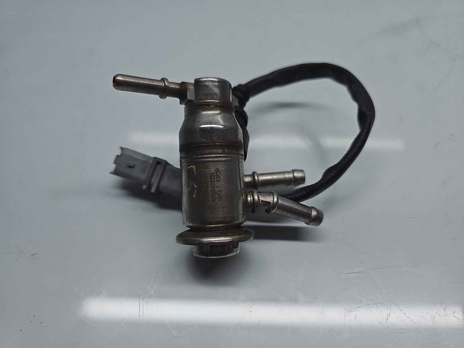 Injector Adblue Renault Megane 4 [Fabr 2015-prezent] 208995377R 1.5 DCI K9K872 85KW / 115CP