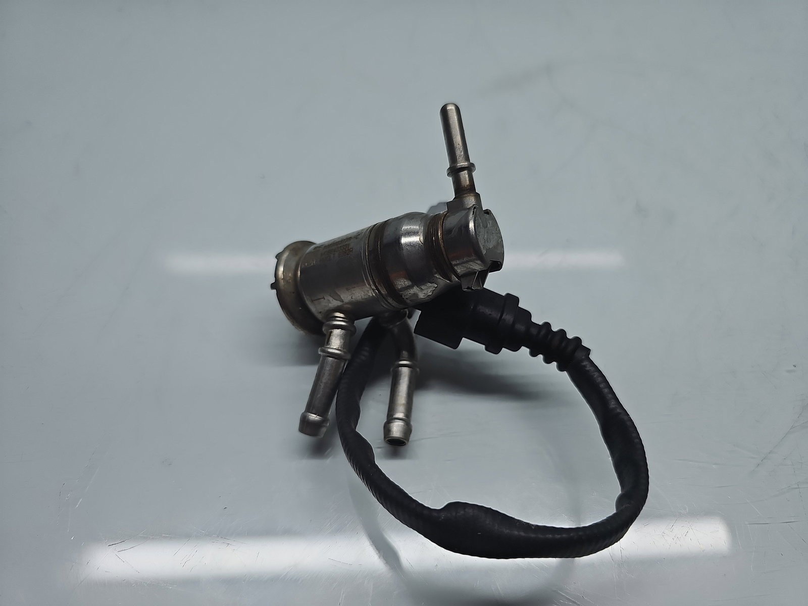 Injector Adblue Renault Megane 4 [Fabr 2015-prezent] 208995377R 1.5 DCI K9K872 85KW / 115CP - imagine 5