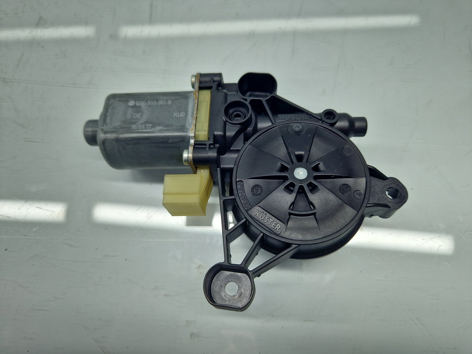 Motoras geam stanga fata Skoda Octavia 3 (5E3) [Fabr 2012-2020] Berlina 5Q0959801B - imagine 3