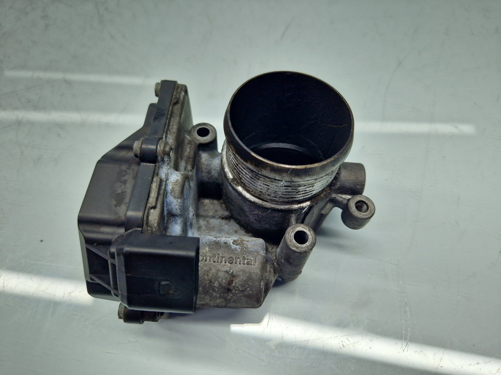 Clapeta acceleratie Volkswagen Passat B6 (3C2) [Fabr 2005-2010] 03L128063E 2.0 TDI CBBB 125KW / 170CP - imagine 1