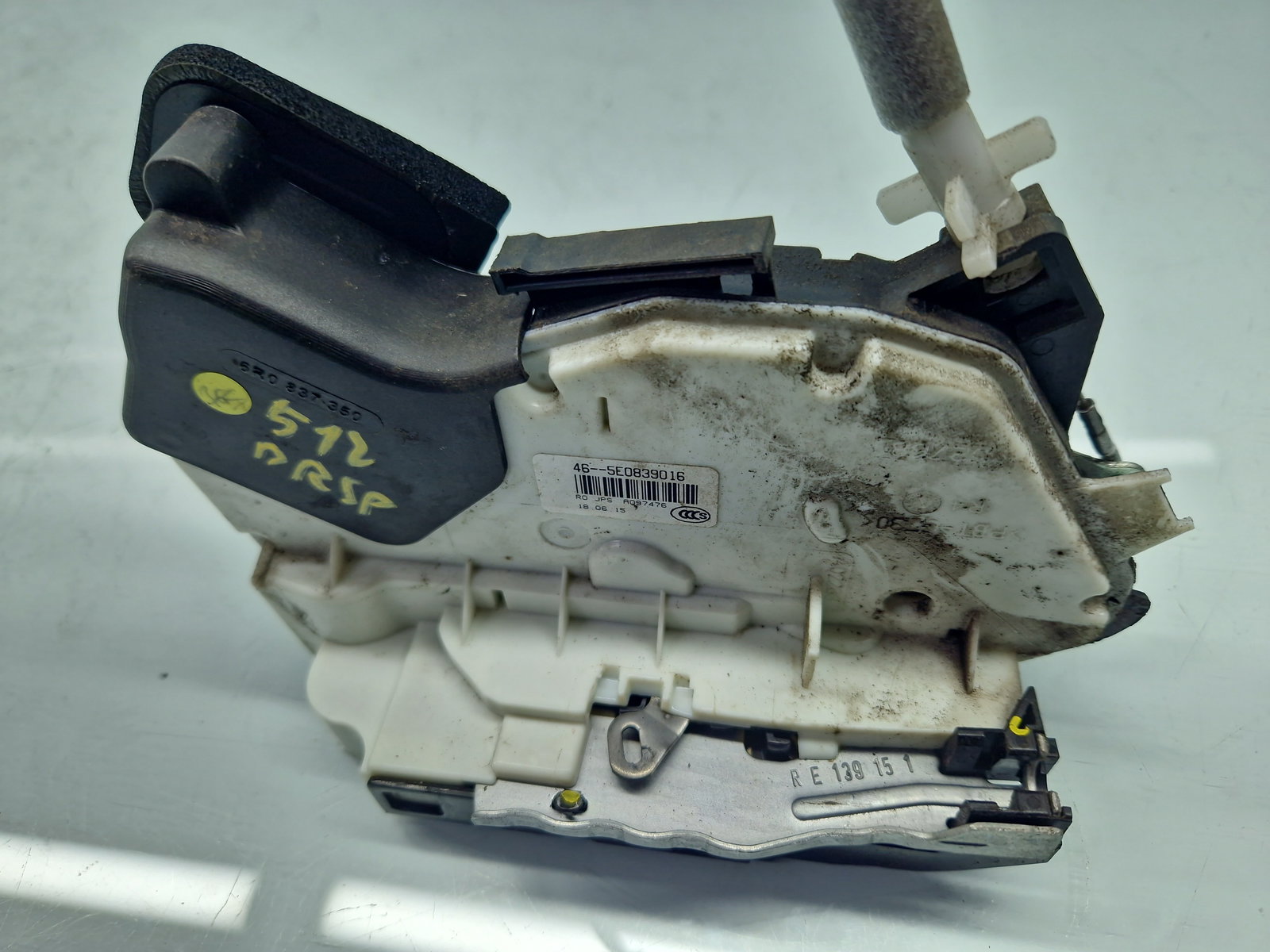 Broasca usa dreapta spate Volkswagen Passat B8 (3G2) [Fabr 2015-prezent] 5E0839016 - imagine 1