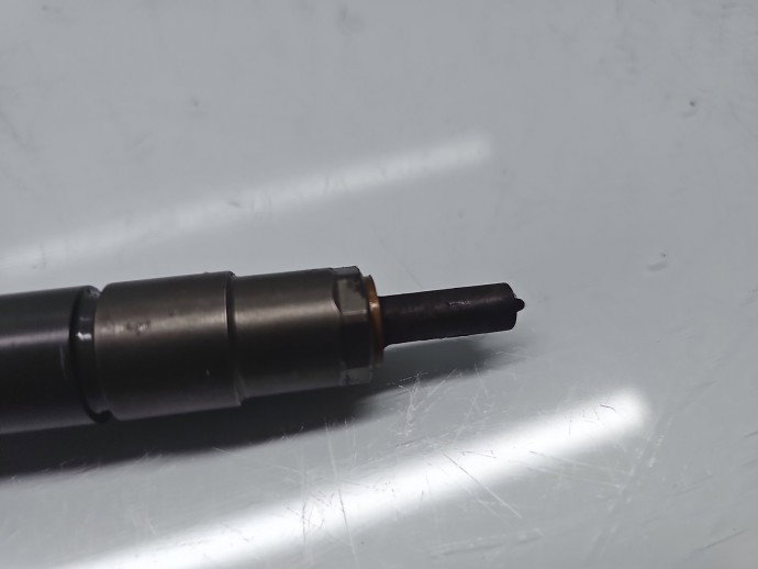 Injector AUDI A3 Sportback (8VS, 8VM) [Fabr 2013-prezent] 04L130277G, 0445110477 1.6 TDI CLHA 77KW / 105CP