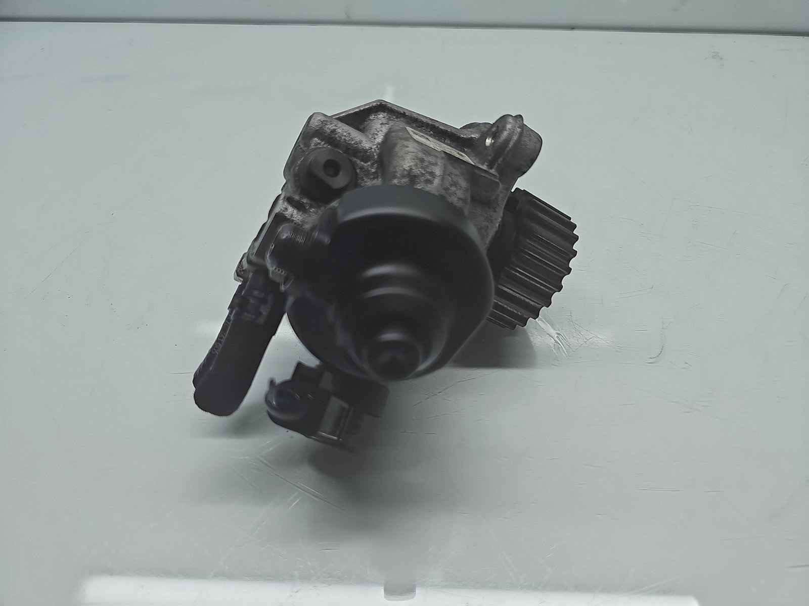 Pompa inalta presiune Skoda Octavia 3 (5E3) [Fabr 2012-2020] 04L130755D/0445010537 1.6 TDI CLHA 77KW / 105CP - imagine 4