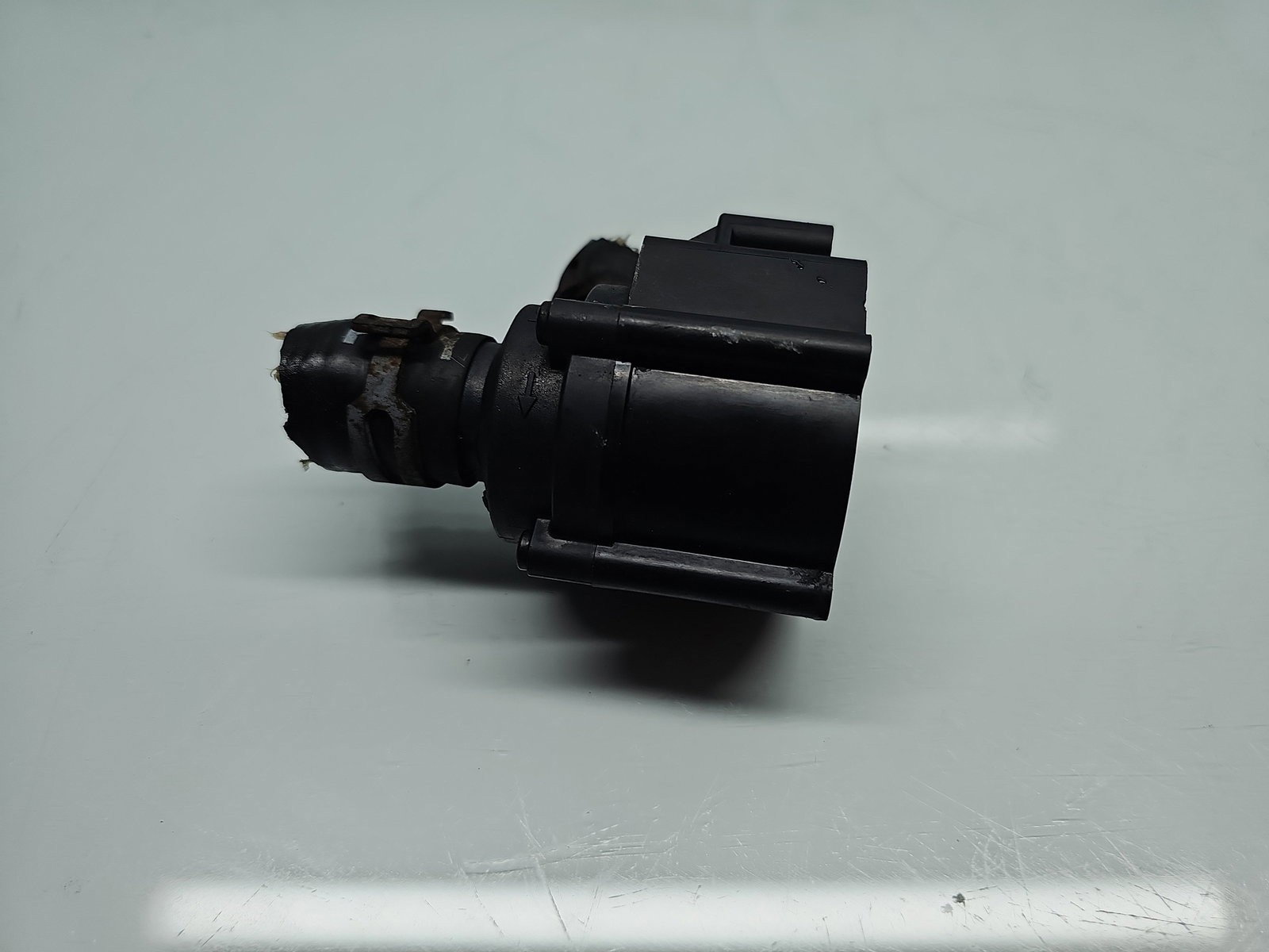 Pompa recirculare apa AUDI A4 (8W2, B9) [Fabr 2015-prezent] 5Q0965561B 1.6 TDI CLHA 77KW / 105CP - imagine 3