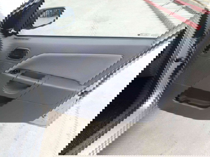 Tapiterie usa dreapta fata OEM Ford Fiesta 5 [Fabr 2001-2010] 1.3