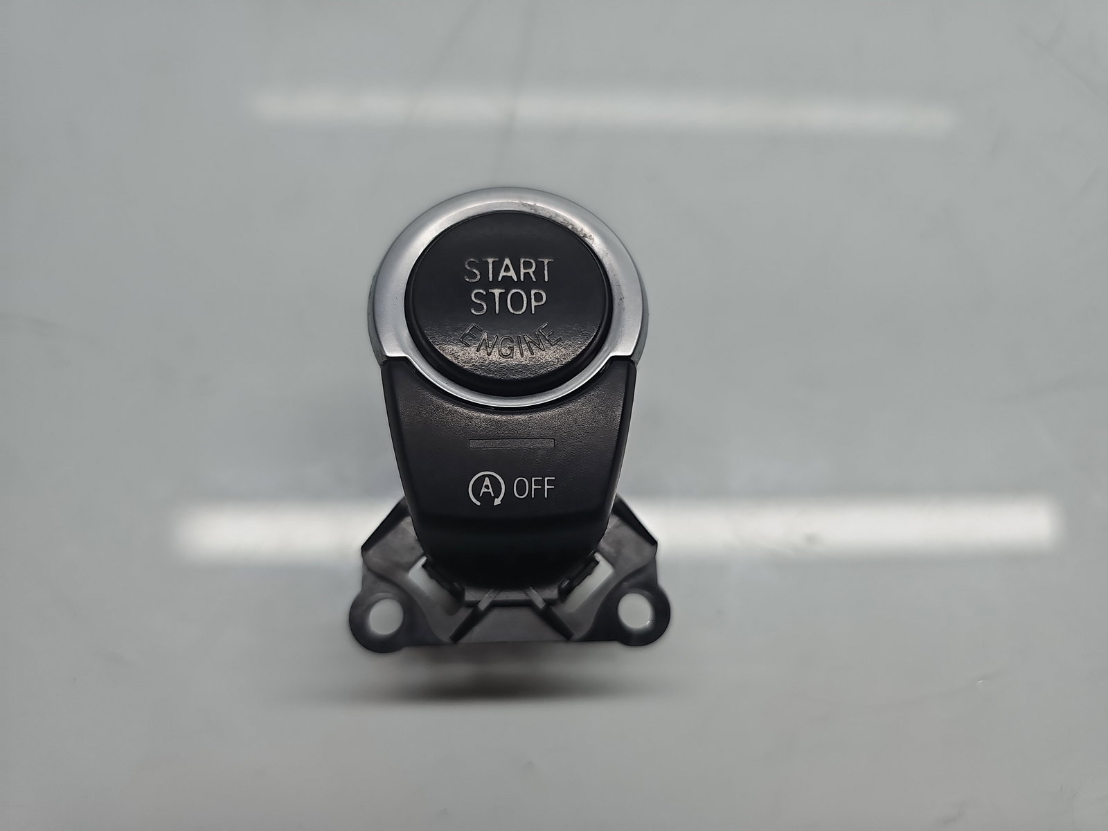 Buton START/STOP Bmw 5 (F10) [Fabr 2011-2016] 9153831-01 - imagine 1