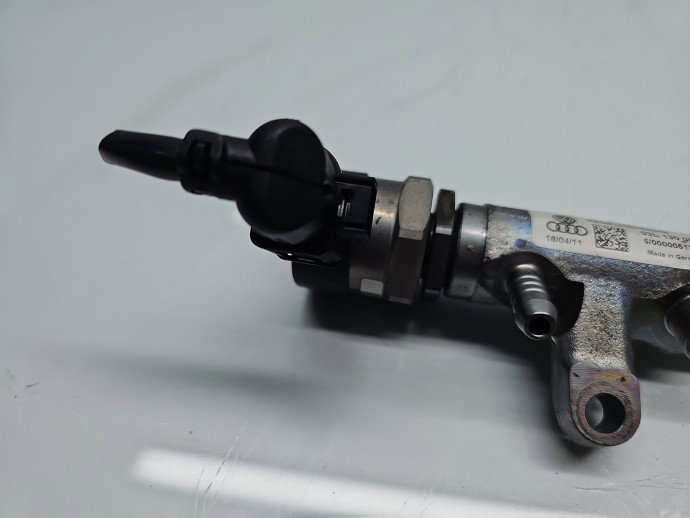 Rampa injectoare Skoda Octavia 2 (1Z3) [Fabr 2004-2013] 03L130089P 2.0 TDI CFFB 103KW / 140CP