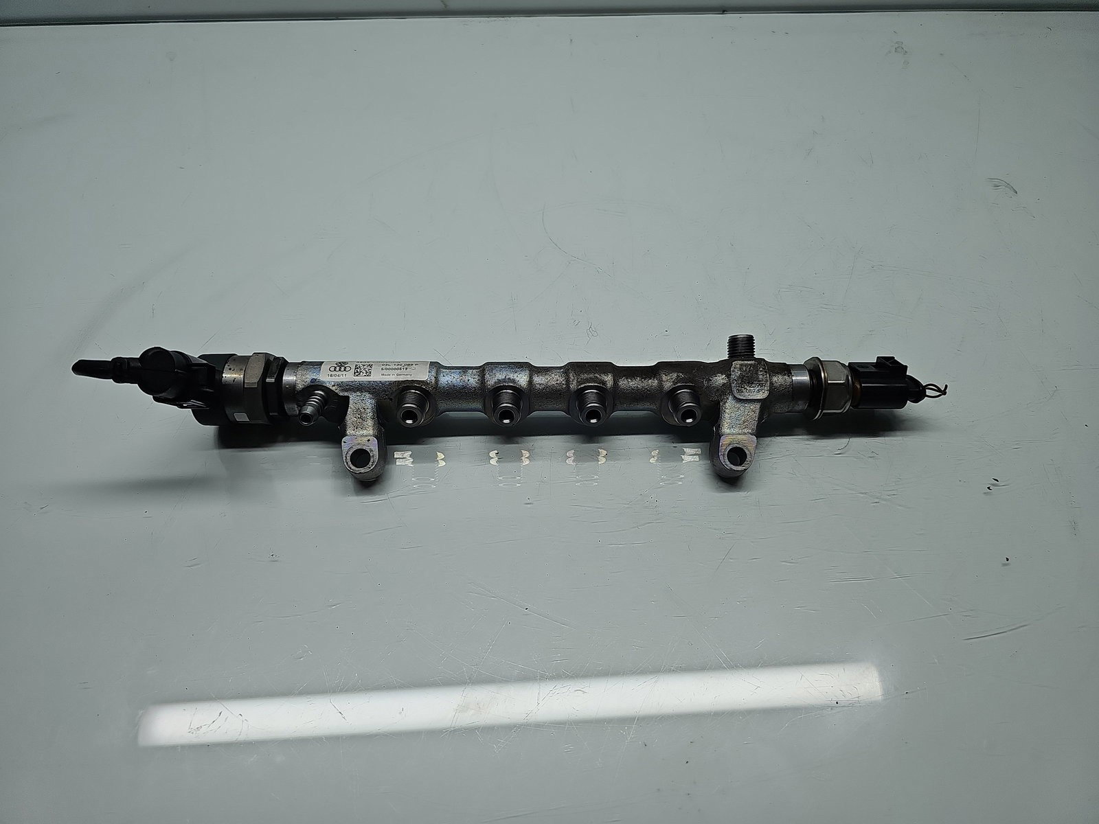 Rampa injectoare Volkswagen Tiguan (5N) [Fabr 2007-2016] 03L130089P 2.0 TDI CFFB 103KW / 140CP - imagine 1