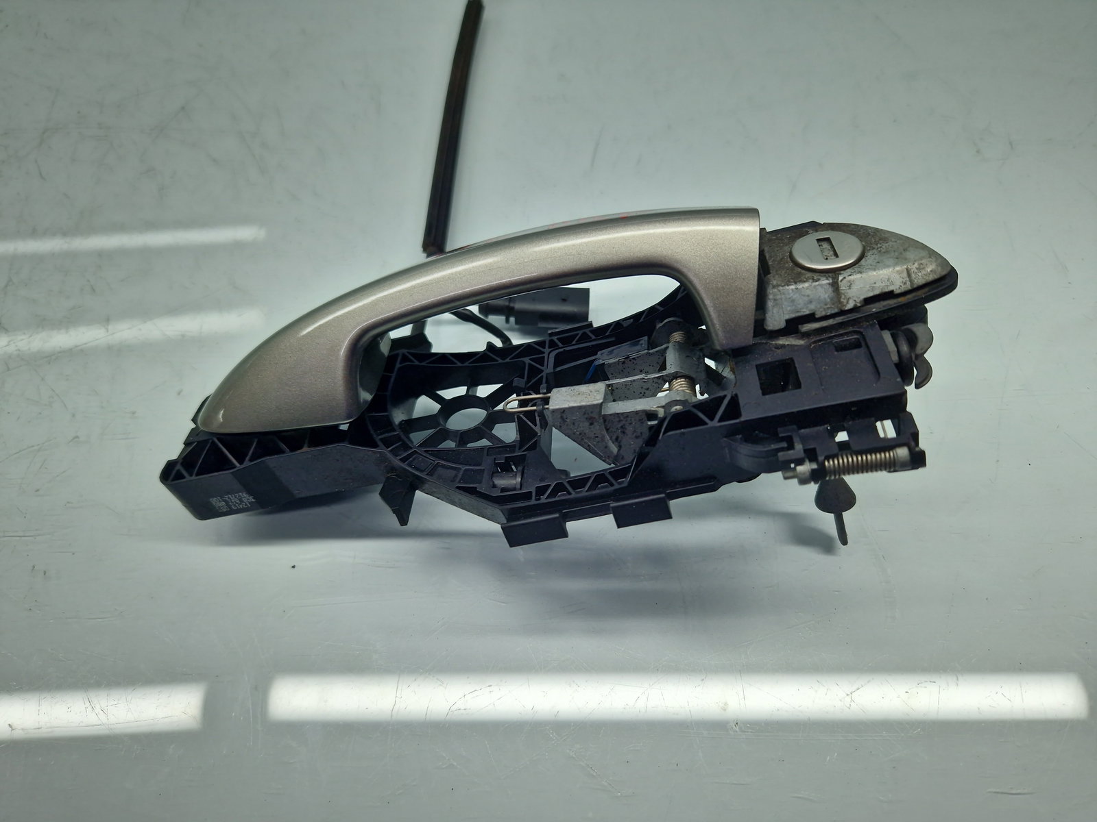 Maner usa dreapta fata Volkswagen Passat CC (357) [Fabr 2008-2012] LC8Y - imagine 2