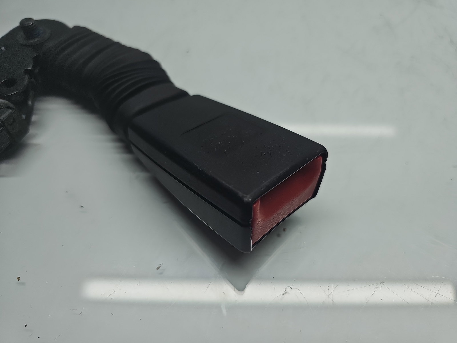 Capsa centura stanga fata Bmw 5 (F10) [Fabr 2011-2016] 606768500B - imagine 3