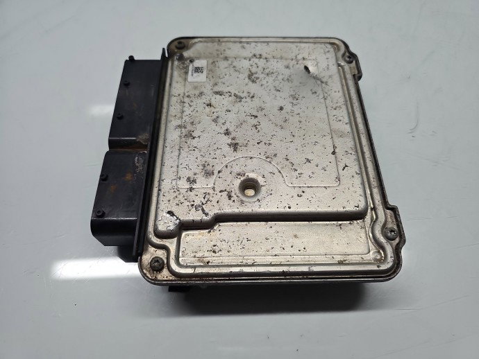 Calculator motor ECU Volkswagen Passat B7 (362) [Fabr 2010-2014] 03L907309R 2.0 TDI CFFB 103KW / 140CP