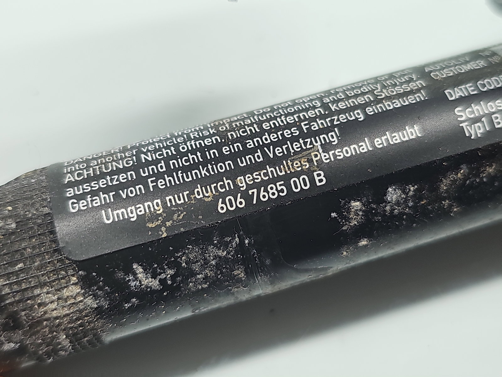 Capsa centura stanga fata Bmw 5 (F10) [Fabr 2011-2016] 606768500B - imagine 4