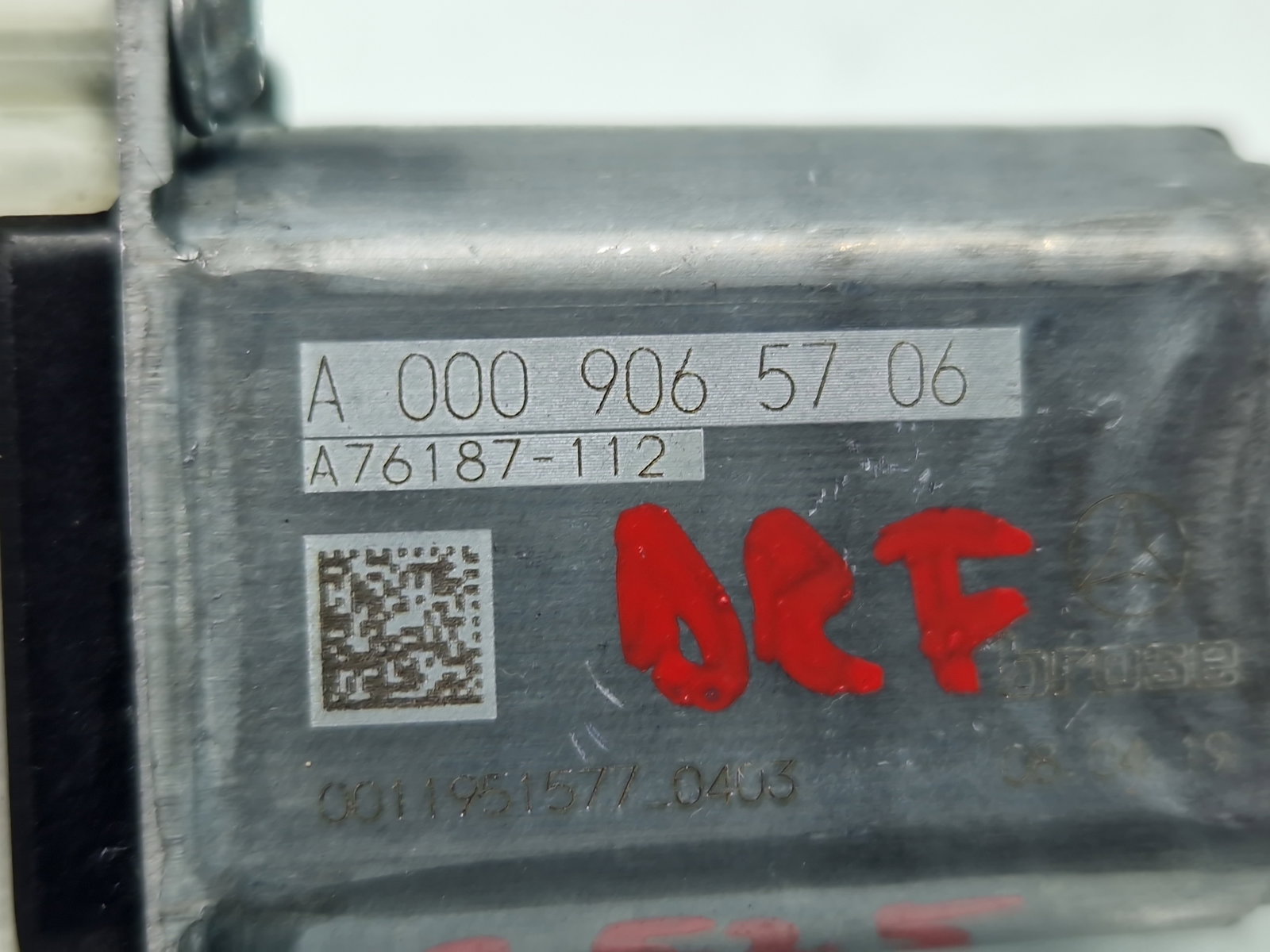 Motoras geam dreapta fata Mercedes Clasa A (W177) [Fabr 2019-2024] A0009065706 - imagine 5