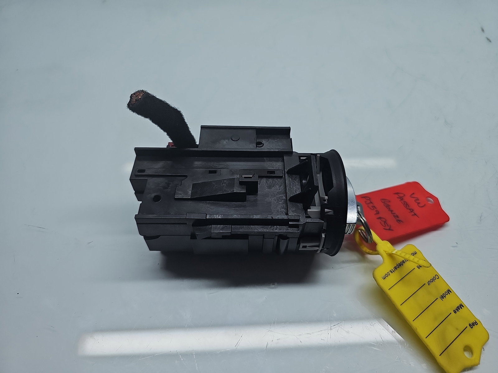 Contact cu cheie Volkswagen Passat CC (357) [Fabr 2008-2012] 3C0905843R 2.0 TDI CBAB 103KW / 140CP - imagine 4