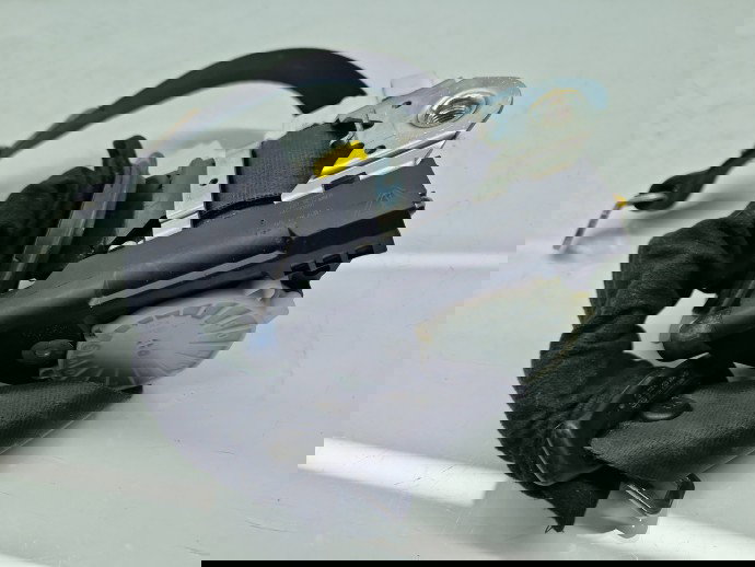 Centura dreapta fata Volkswagen Tiguan (5N) [Fabr 2007-2016] 5N2857706A