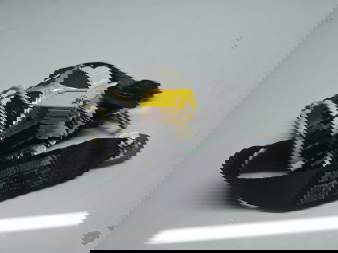 Centura stanga fata Volkswagen Passat CC (357) [Fabr 2008-2012] 3C1857705P