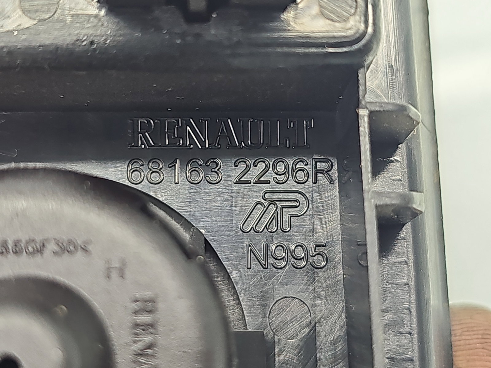 Buton reglaj oglinzi Dacia Duster 2 [Fabr 2017-2023] 681632296R - imagine 4