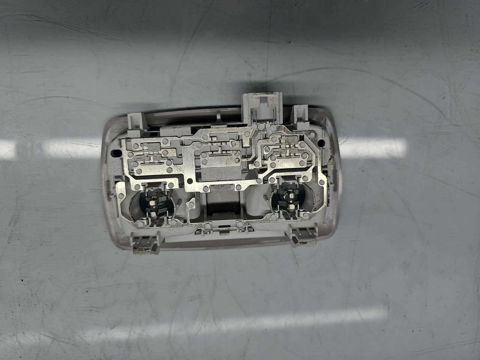 Plafoniera fata Dacia Duster 2 [Fabr 2017-2023] 264306324R - imagine 2