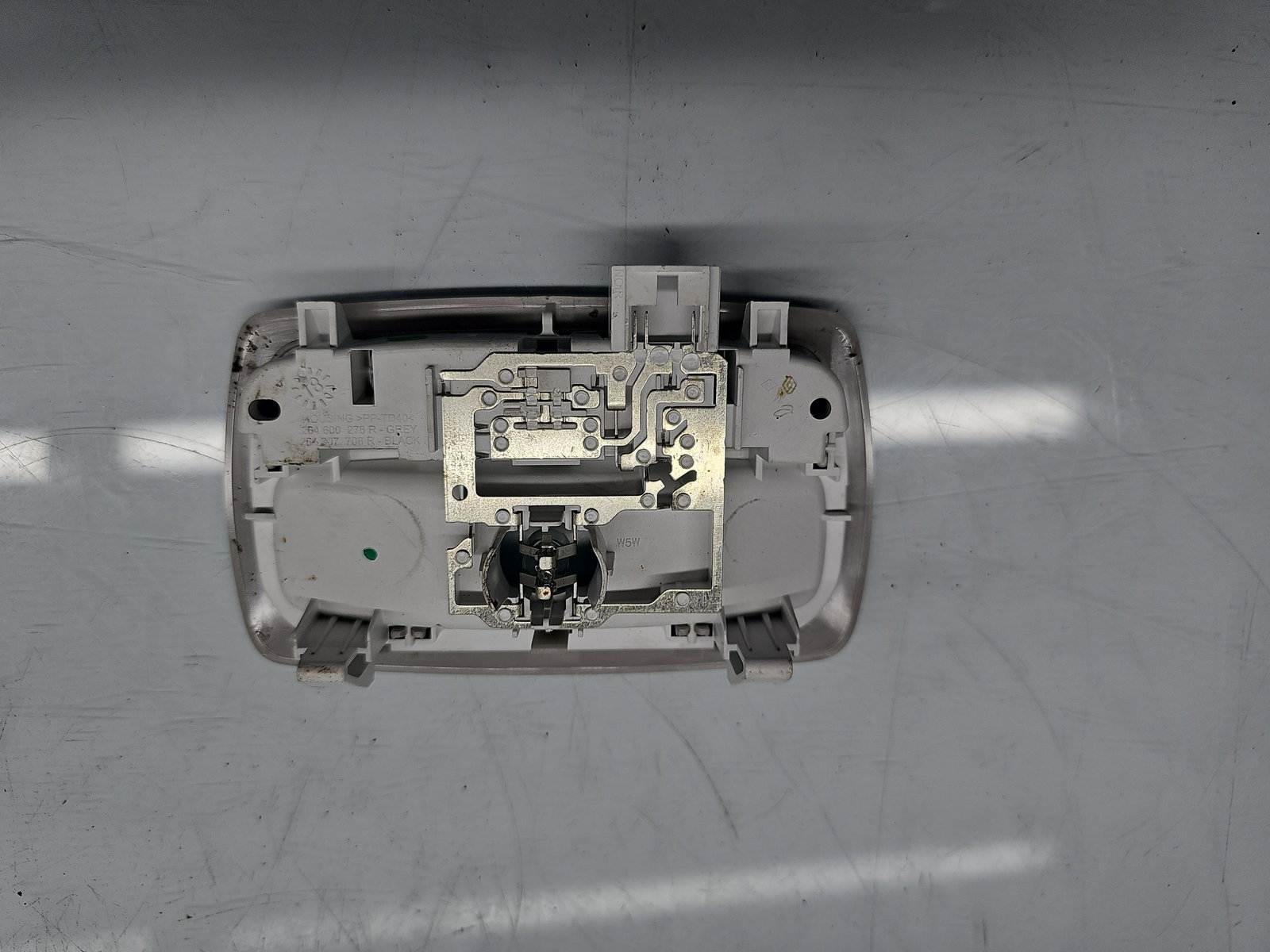 Plafoniera spate Dacia Duster 2 [Fabr 2017-2023] 264600276R - imagine 2