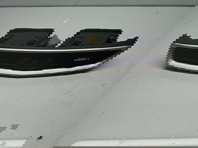 Grila aerisire centrala Nissan X-Trail (T32) [Fabr 2013-prezent] 68750-4BA0A