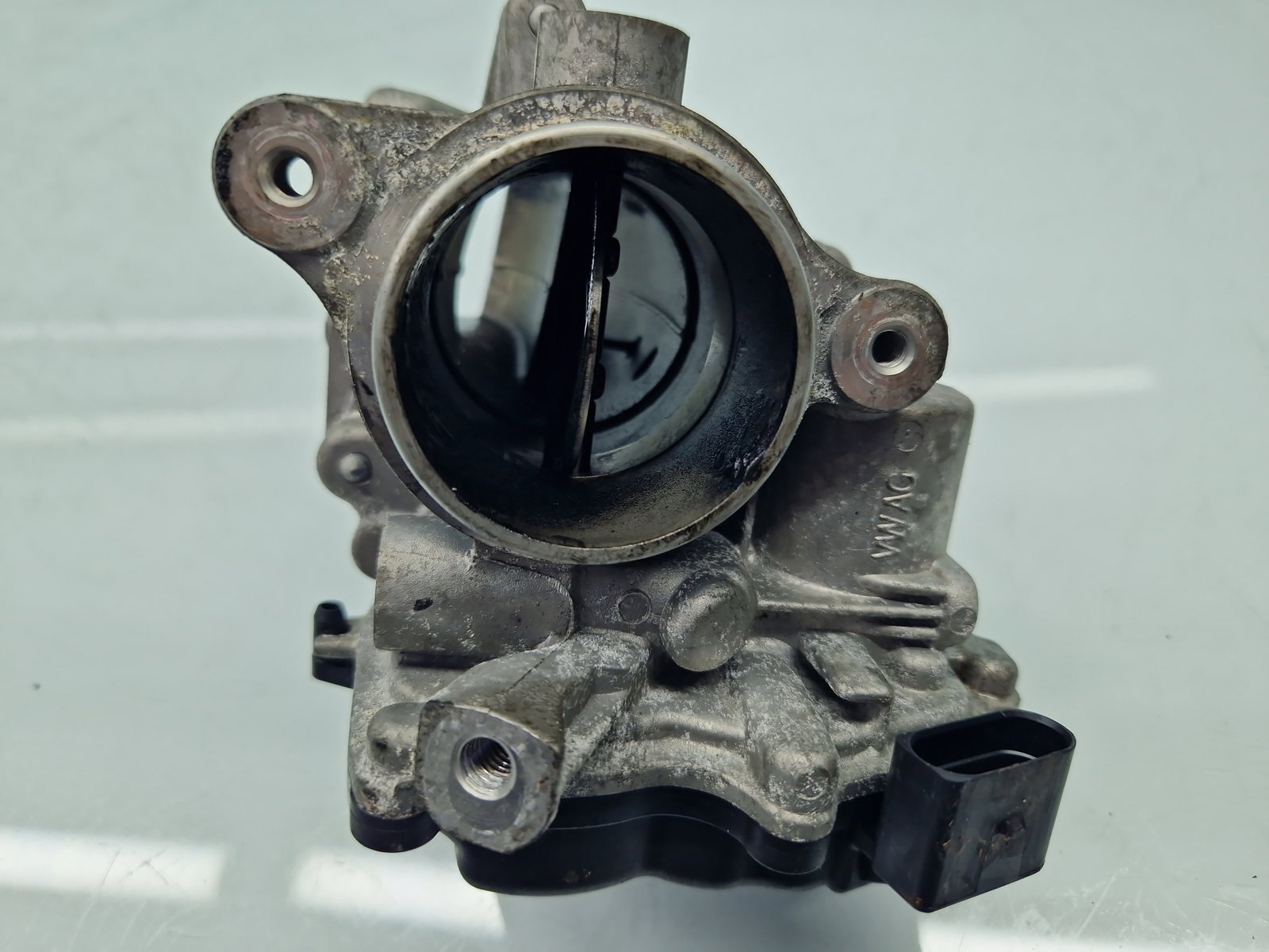 Clapeta acceleratie Volkswagen Passat B8 (3G2) [Fabr 2015-prezent] 04L128059AA 2.0 TDI DFCA 140KW / 190CP - imagine 2