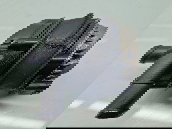 Pompa recirculare apa Volkswagen Passat B8 (3G2) [Fabr 2015-prezent] 04L965567A 2.0 TDI DFCA 140KW / 190CP