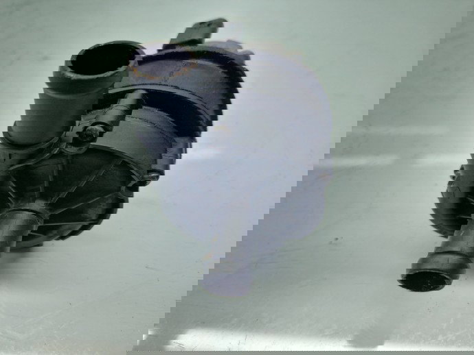 Pompa recirculare apa Volkswagen Passat B8 (3G2) [Fabr 2015-prezent] 04L965567A 2.0 TDI DFCA 140KW / 190CP