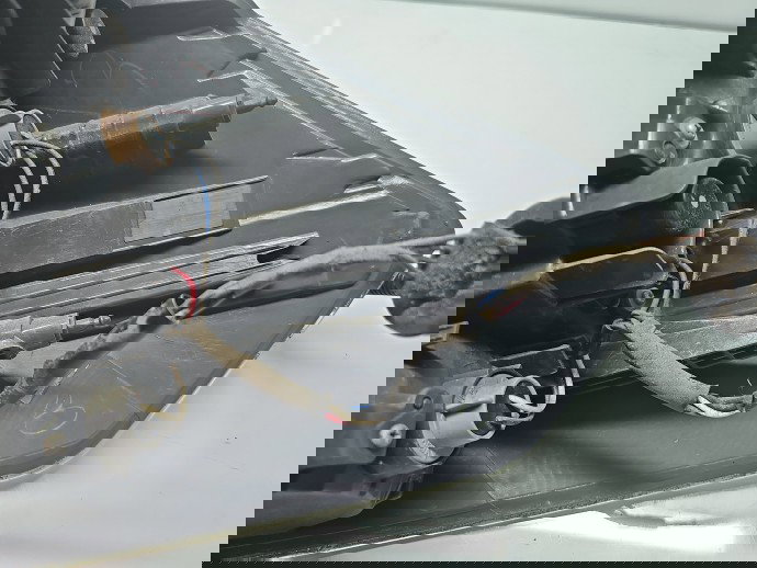 Stop aripa stanga Nissan X-Trail (T32) [Fabr 2013-prezent] OEM