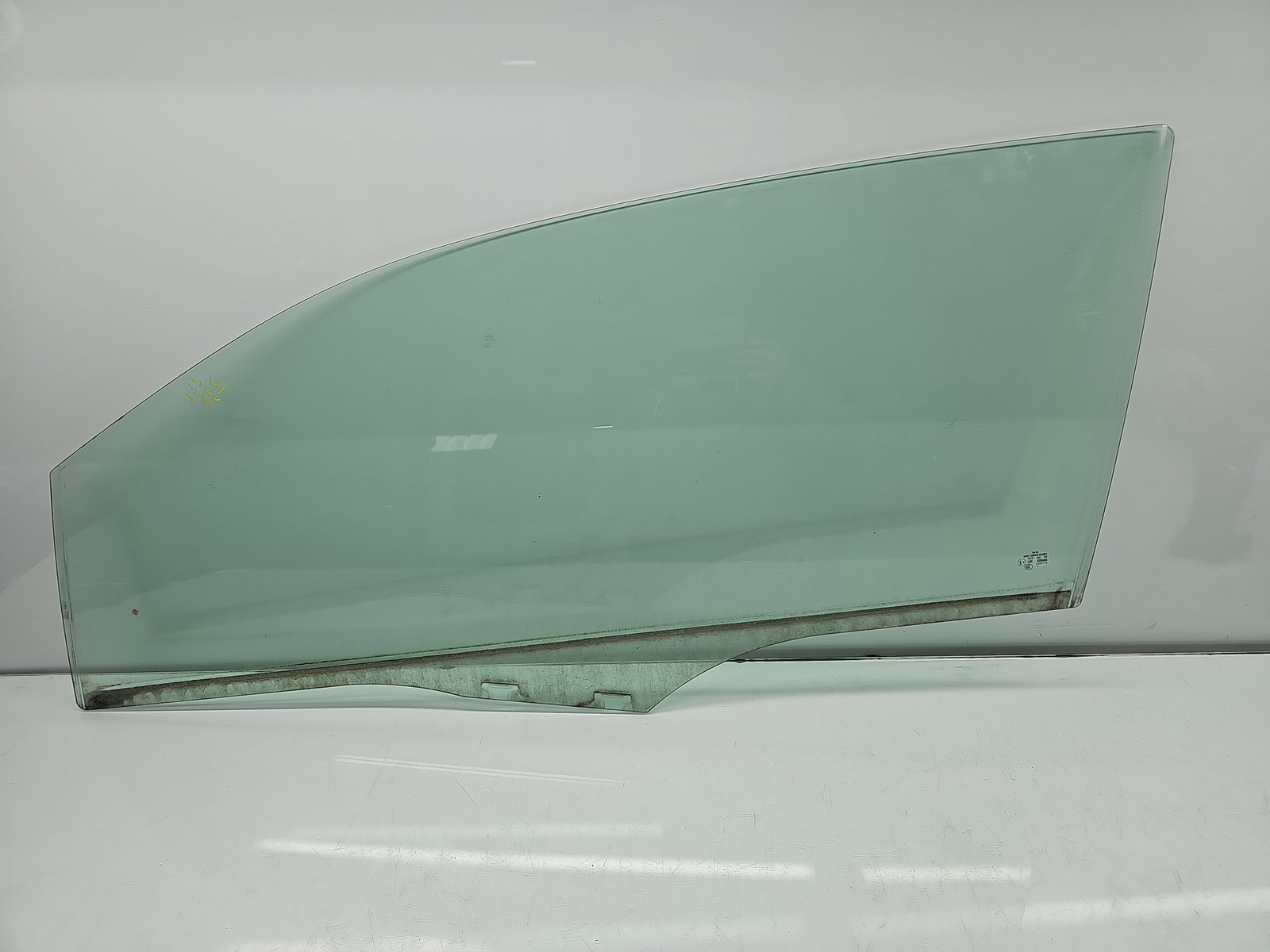 Geam usa stanga fata Volkswagen UP [Fabr 2011-2019] OEM - imagine 3