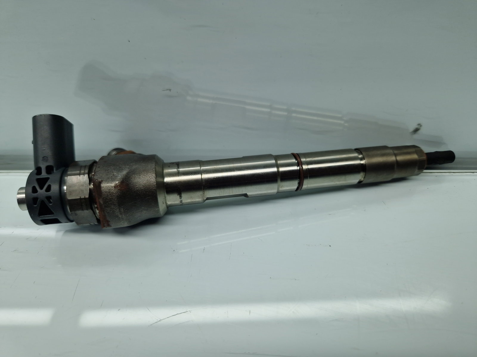 Injector Volkswagen Passat B8 (3G2) [Fabr 2015-prezent] 04L130277AE 2.0 TDI DFCA 140KW / 190CP - imagine 2