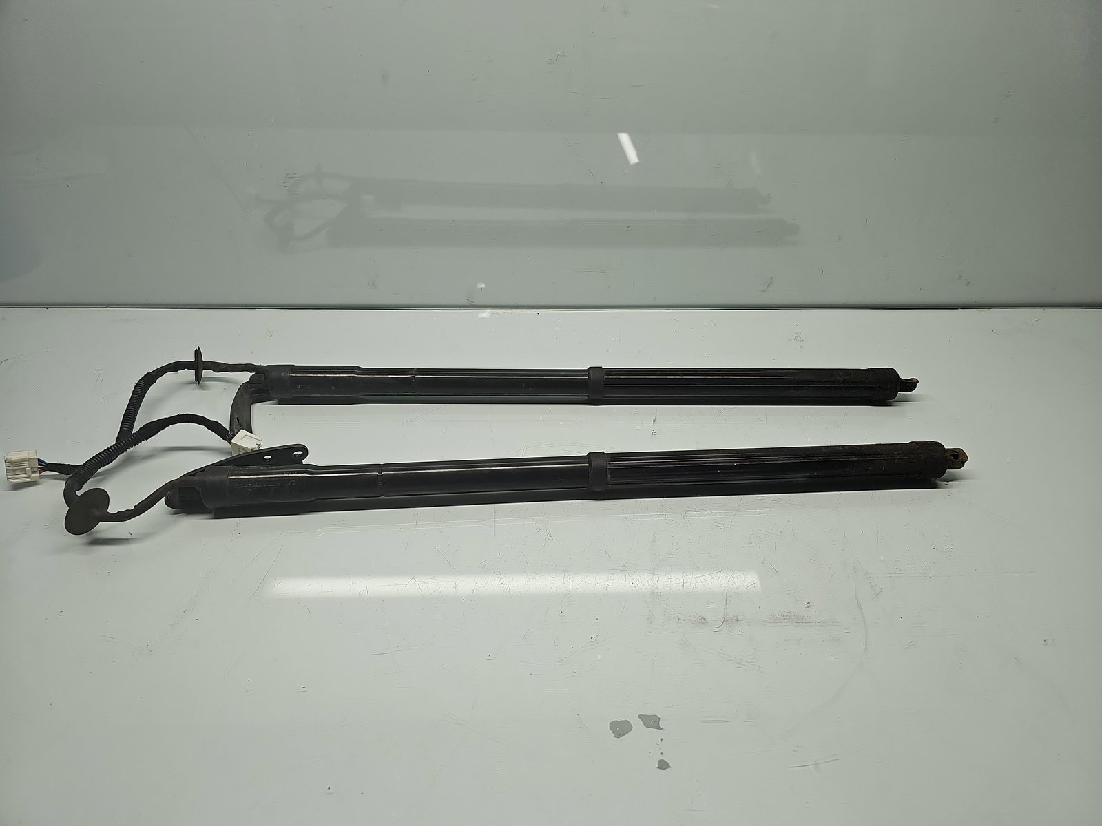 Set amortizor haion Nissan X-Trail (T32) [Fabr 2013-prezent] 90561-4CL1A - imagine 1