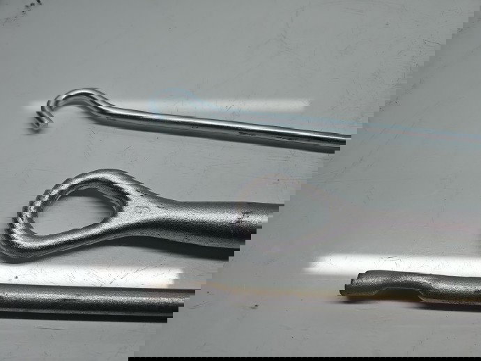 Set cric si cheie Nissan X-Trail (T32) [Fabr 2013-prezent] OEM