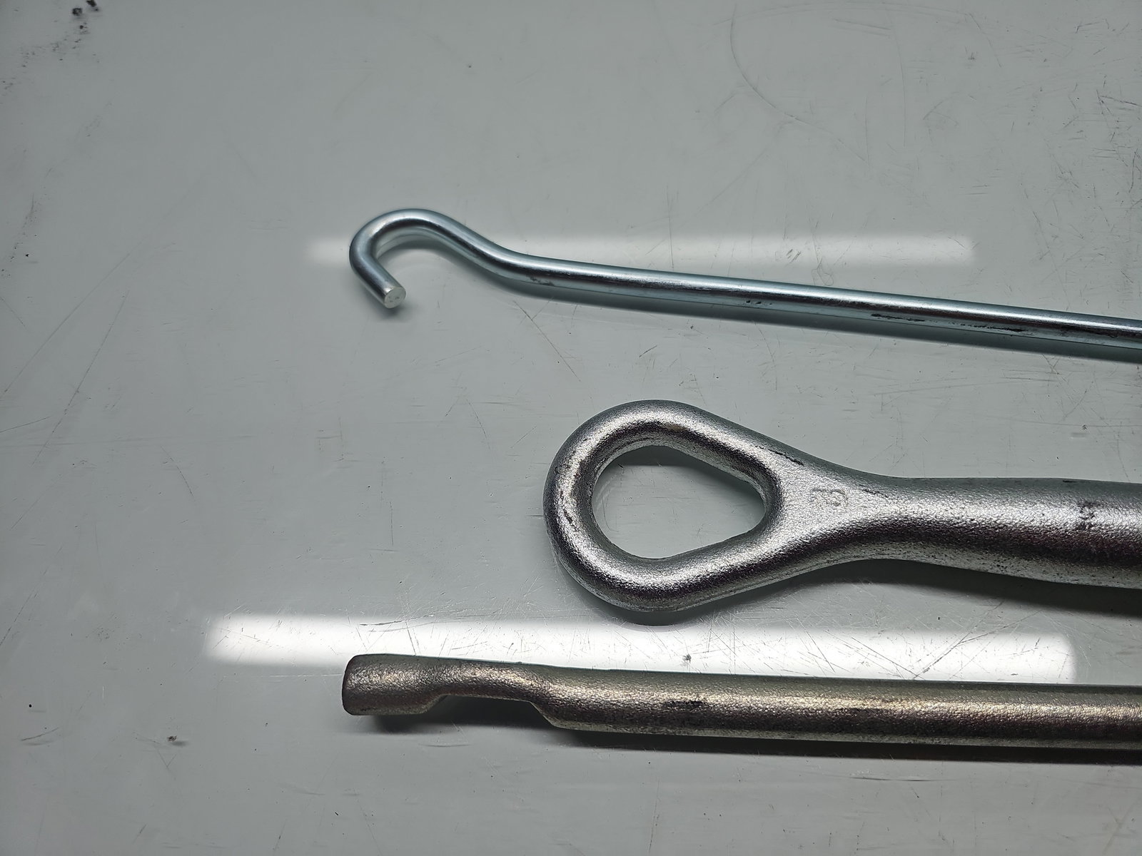 Set cric si cheie Nissan X-Trail (T32) [Fabr 2013-prezent] OEM - imagine 2