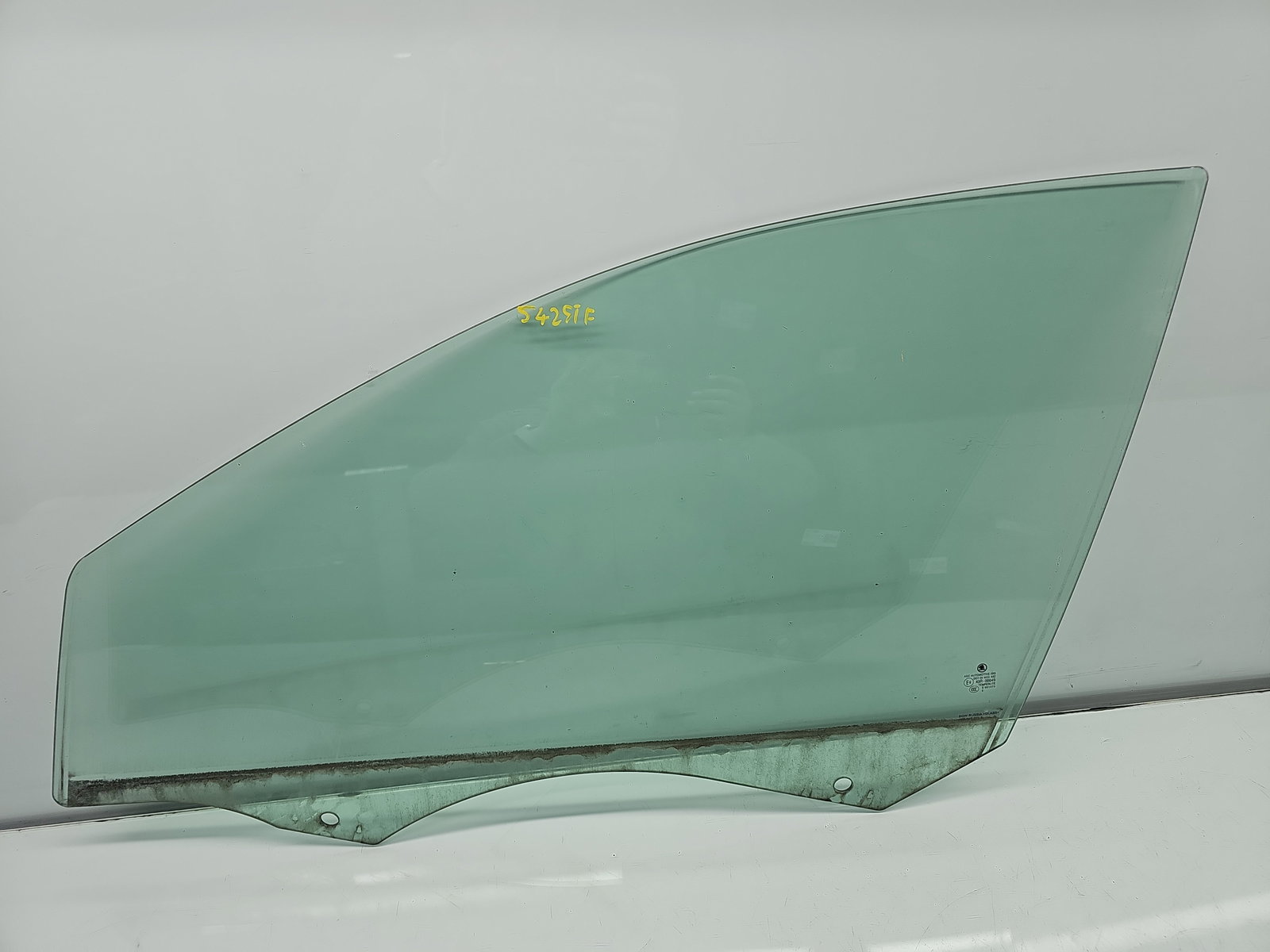 Geam usa stanga fata Skoda Octavia 3 (5E3) [Fabr 2012-2020] Berlina OEM - imagine 1