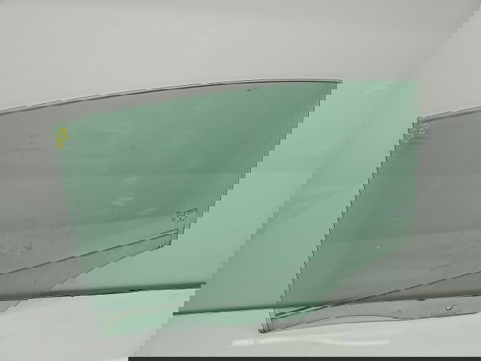 Geam usa stanga spate Volkswagen Passat B8 (3G2) [Fabr 2015-prezent] OEM