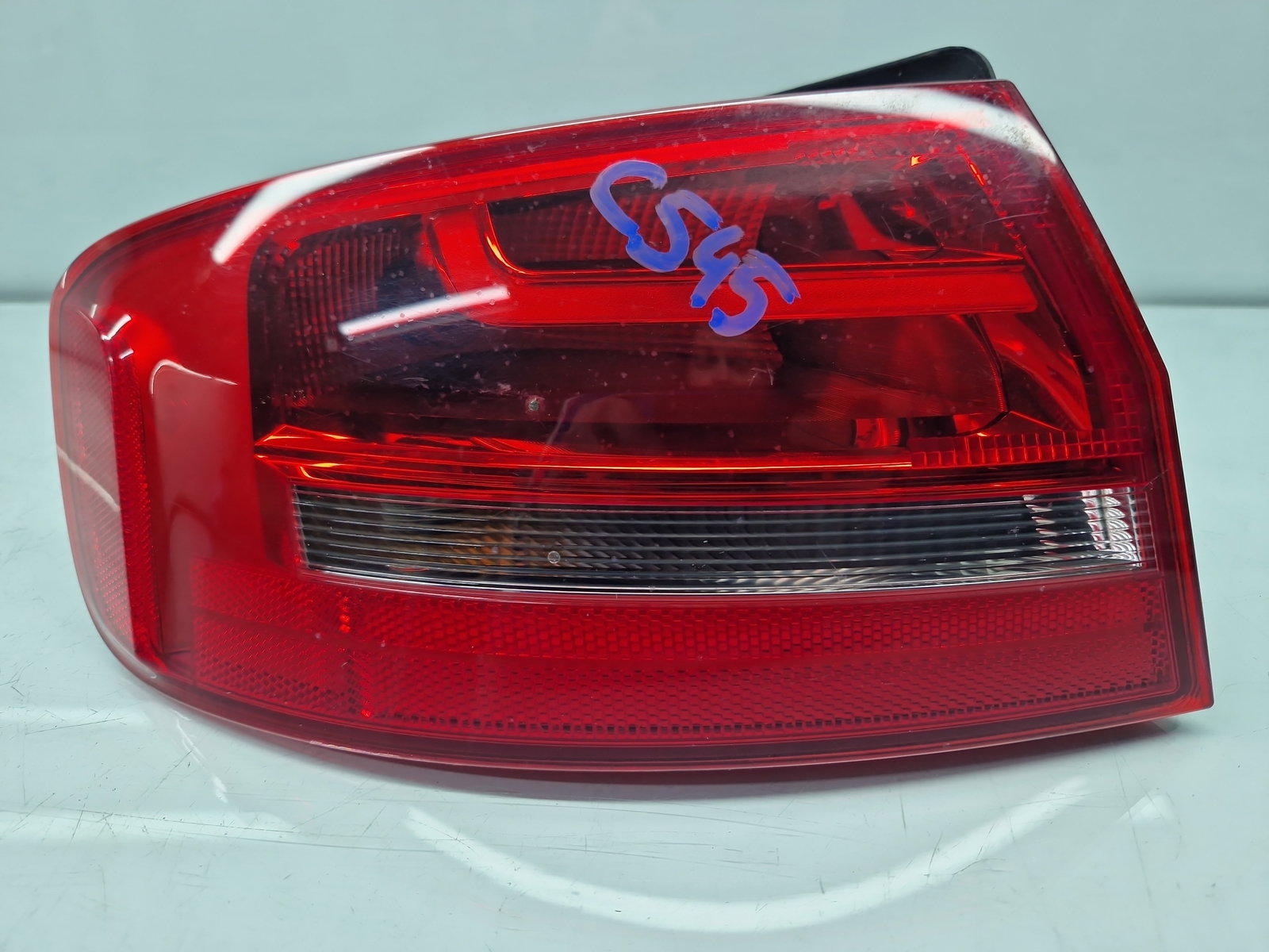 Stop aripa stanga AUDI A4 (8K2, B8.5) [Fabr 2008-2015] Berlina Facelift 8K5945095AA - imagine 1