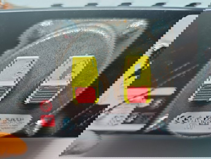 Airbag pasager TESLA Model 3 [Fabr 2020-2025] 1077824-00-F