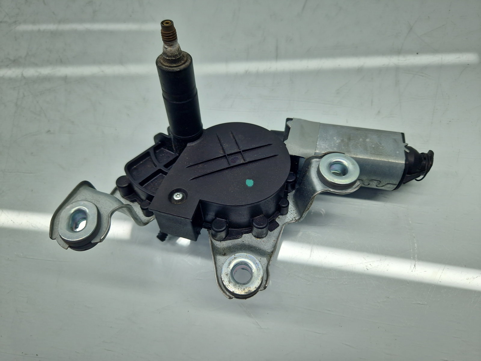 Motoras stergator haion Skoda Superb II (3T5) [Fabr 2009-2015] 064038005010 - imagine 2